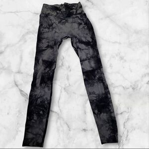 Black & Gray Ice Dye Leggings Size Small